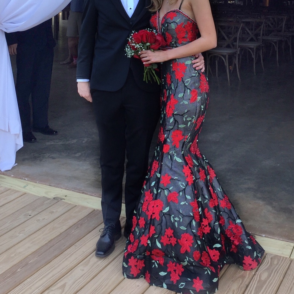 Ellie Wilde Floral Prom